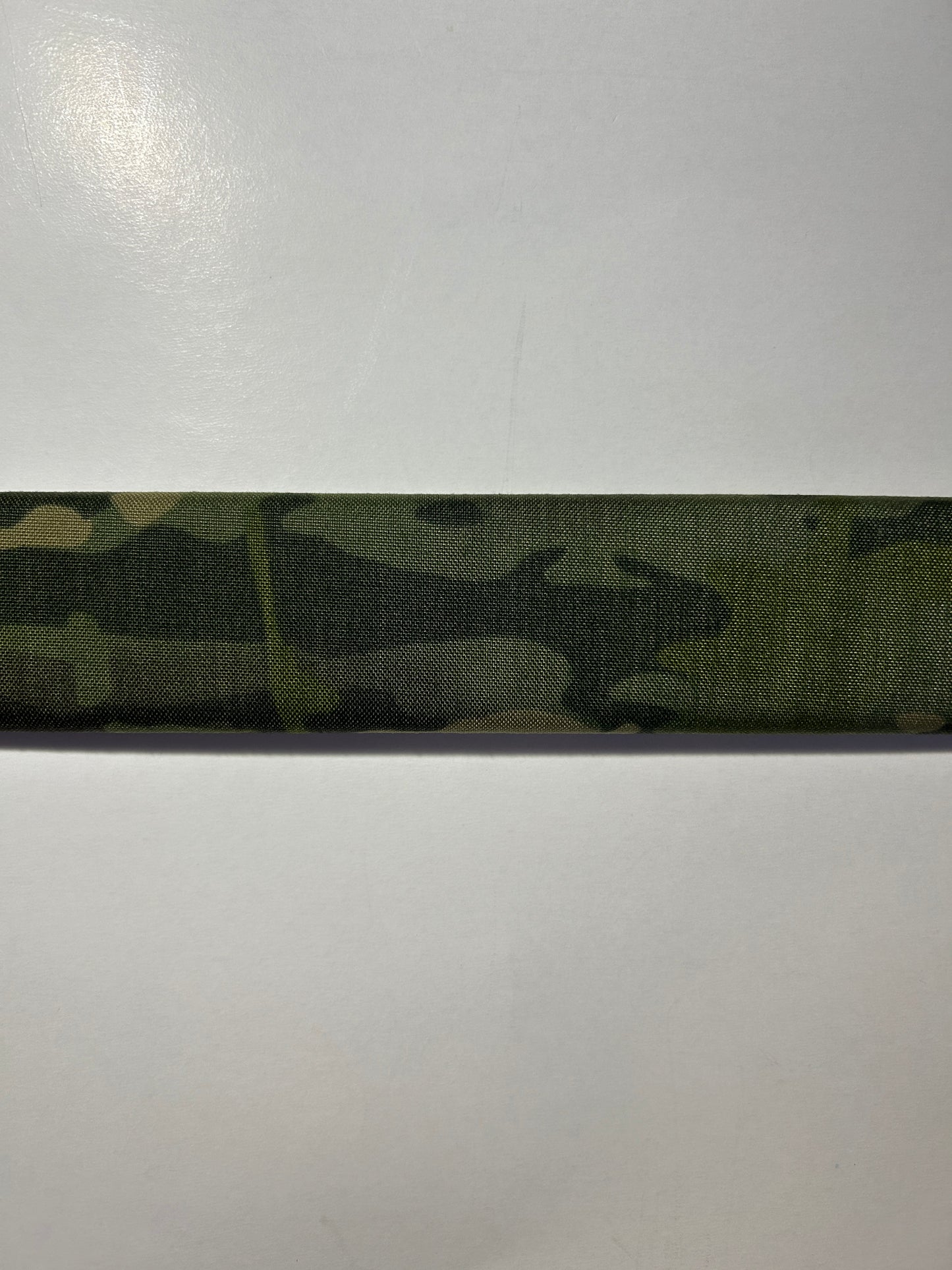 Multicam Tropic Padded Sling