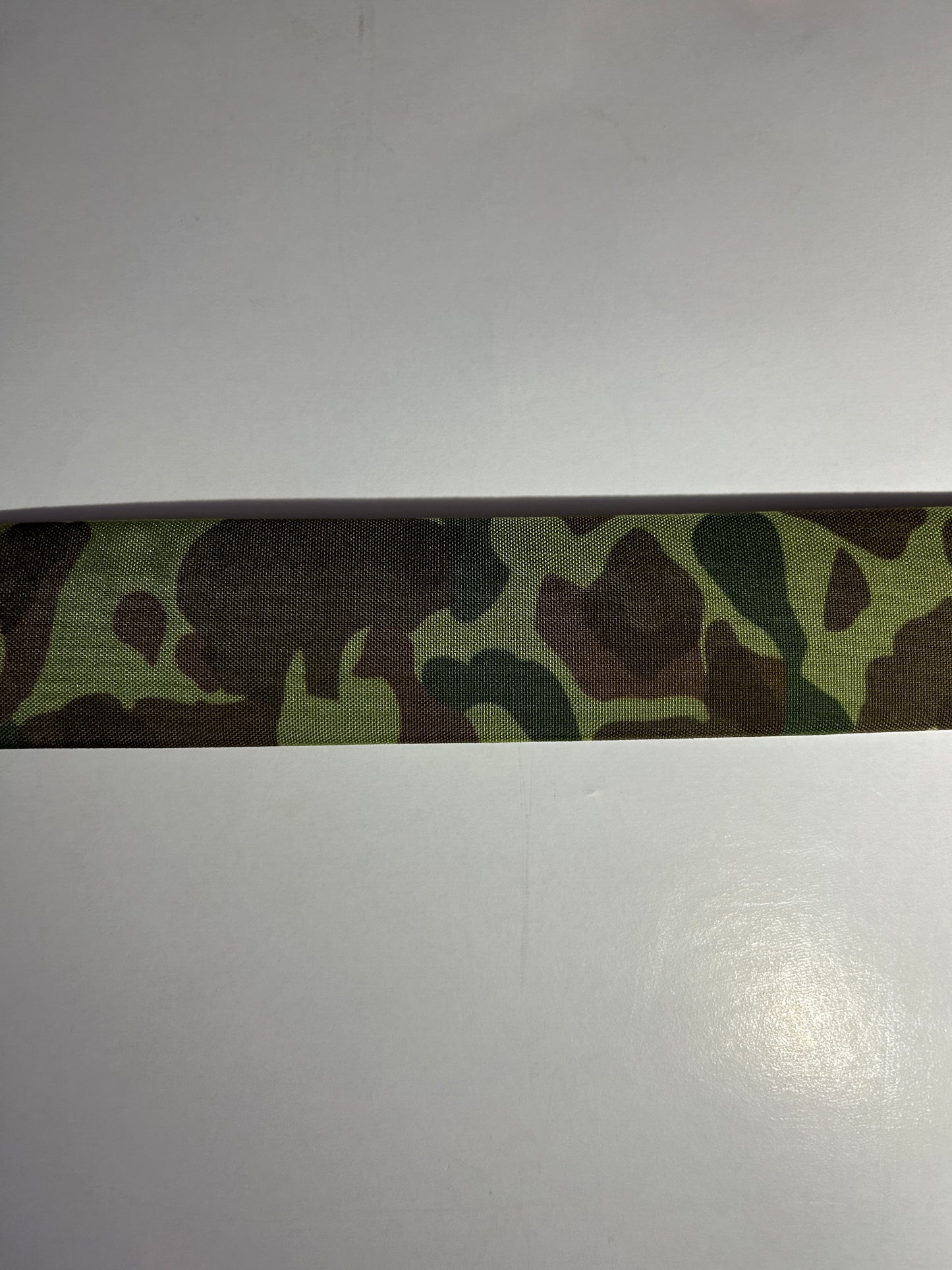 Jungle Frog Skin Padded Sling